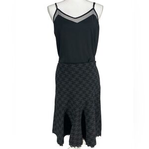 EXPRESS / Black & Gray Houndstooth & Lace Wool Skirt / Size 6